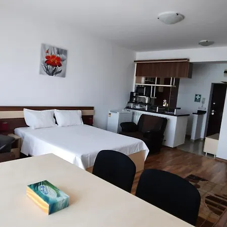 - Moderna - Check-in Rapid アパート